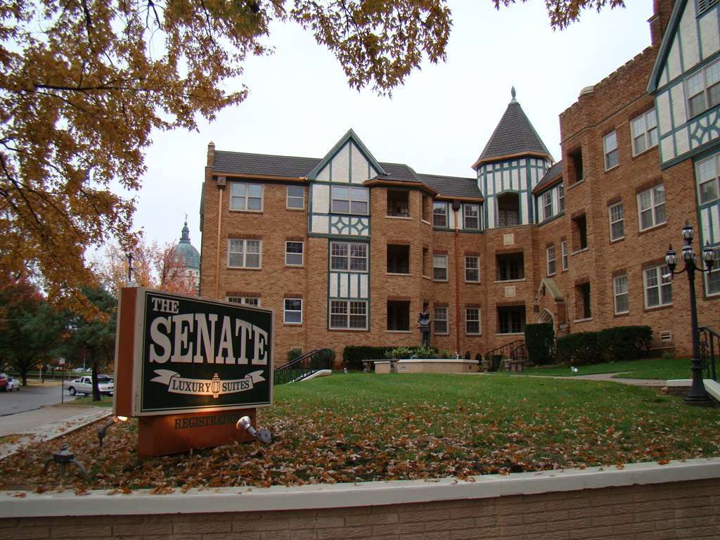 Senate Suites Extended Stay Hotel Topeka Exteriér fotografie
