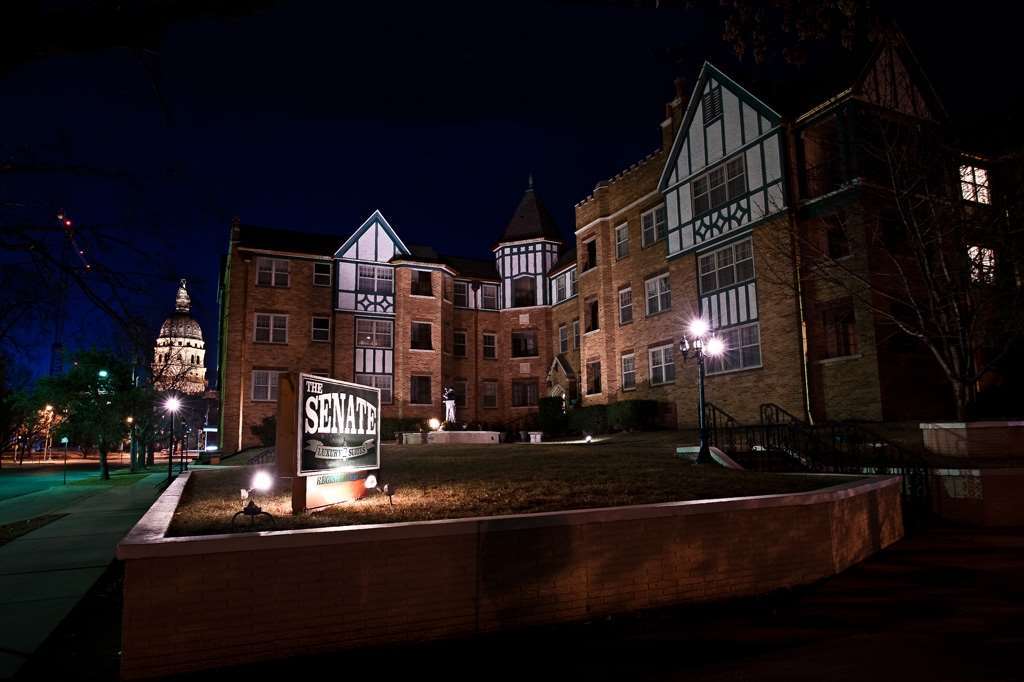 Senate Suites Extended Stay Hotel Topeka Exteriér fotografie
